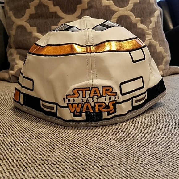 New Era BB-8 STAR WARS THE LAST JEDI 59FIFTY Sz 7 3/8 - Picture 3 of 5